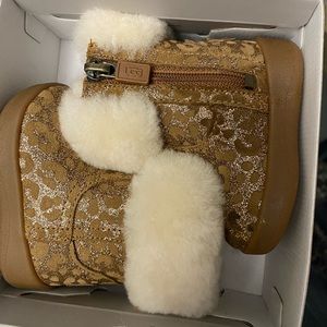 Ugg winter faux fur boots size:1